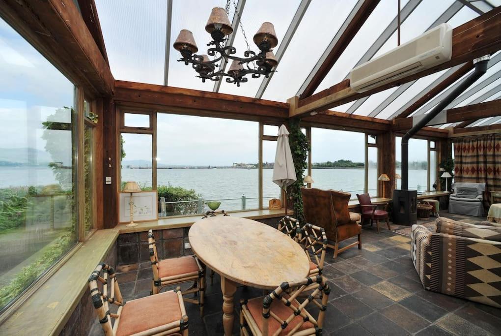 Wood Quay - A Truly Unique, Seafront Experience! Villa Carlingford Bagian luar foto