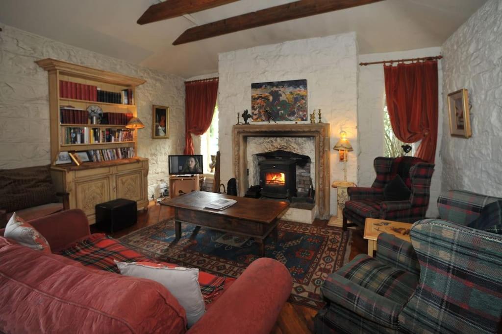 Wood Quay - A Truly Unique, Seafront Experience! Villa Carlingford Bagian luar foto