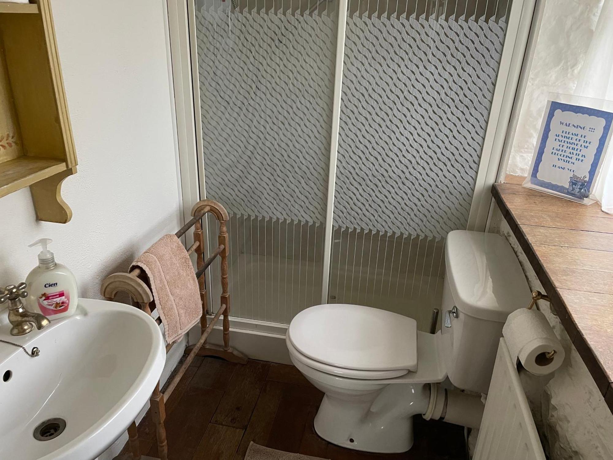 Wood Quay - A Truly Unique, Seafront Experience! Villa Carlingford Bagian luar foto